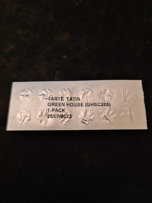 Tarte Tatin | Greenhouse Seeds Co.. Week 0 - Seeds