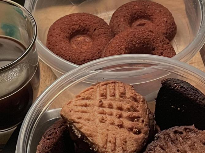 🎃🧛‍♂️😈💀🎃. Week 9 - 11/3 3am home made banana walnut peanut butter maple cookies and baked donuts