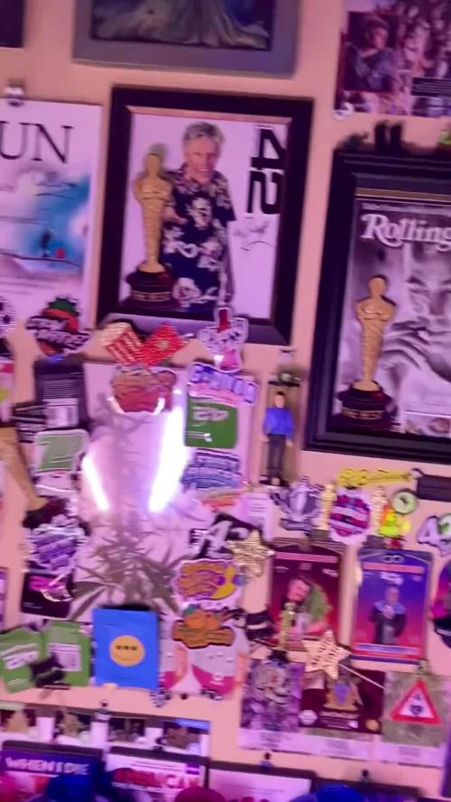 Montel tragic rise fall of Jar Jar Binks