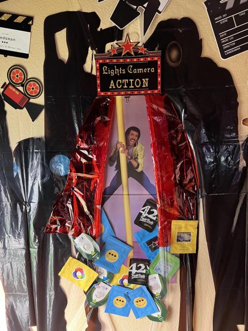 🎃🧛‍♂️🦃🎅🍾 '25-'26. Week 16 - 12/23 9AM HELLO? IS IT WEED YOU'RE LOOKING FOR?