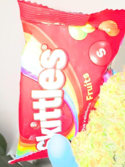 Taste the rainbow 👻