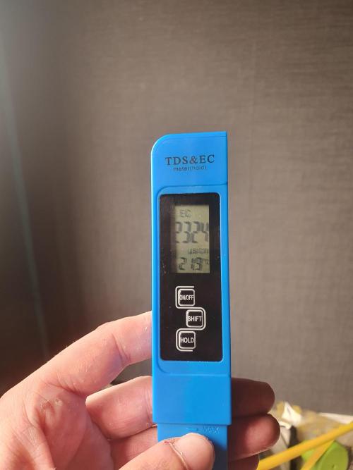 1st Indoor tent grow! (Auto Anubis). Week 9 - Runoff big one