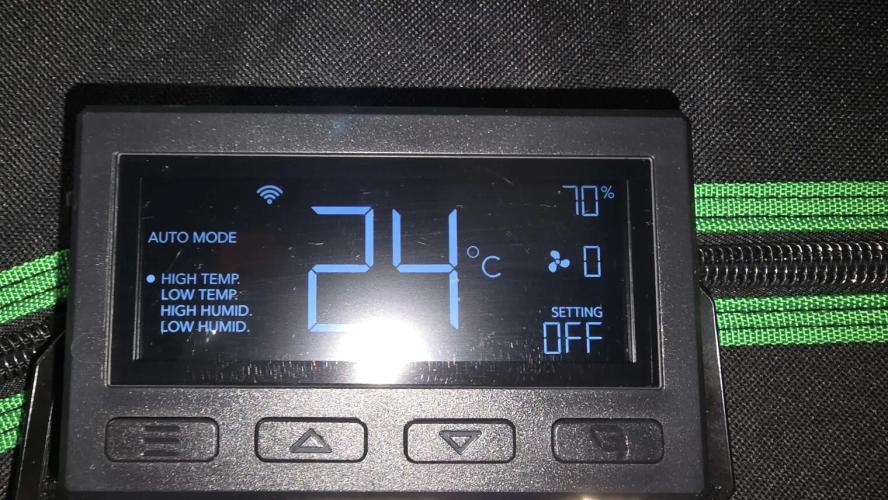Selektierter Smarter Premium Caligrow. Week 0 - und damit nichts zu hoch oder nieder wird hilft der Controller 