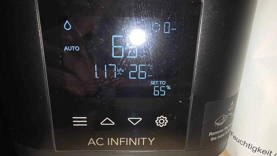 Selektierter Smarter Premium Caligrow. Week 2 - Die Mutter fühlt sich wohl 