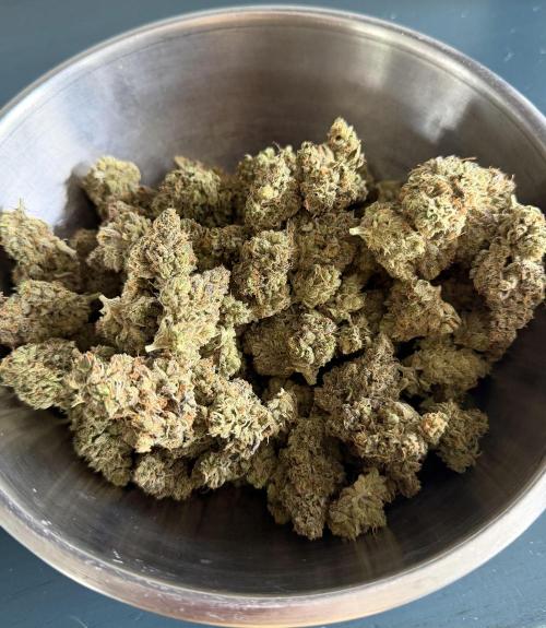Glitter Gas/Peyote Zkittlez. Week 21