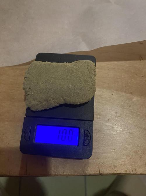 Super Lemon Haze x Pink Candy. Week 14