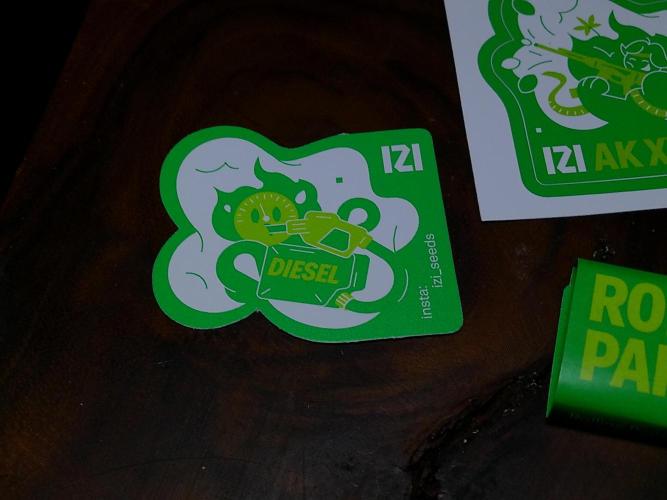 Izi Seeds- Permanent Blues. Week 0