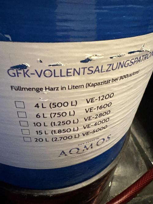 Cap Junky. Week 4 - Watertrim Aqmos VE 4000