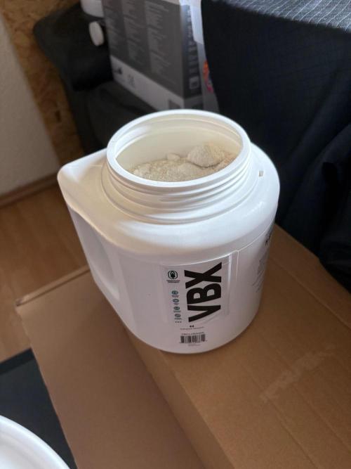 Grow Room 1. Week 2 - Hydroponic Research; VBX & Shine sind auch diesmal mit am Start