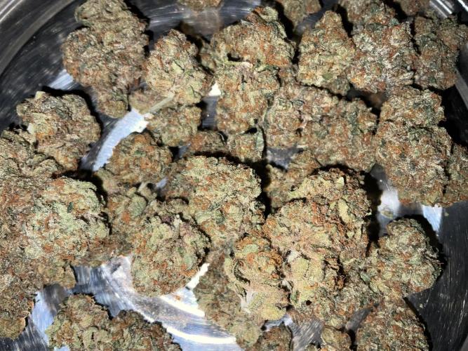 Lets Test some Strains. Week 16 - Wizard Fuel