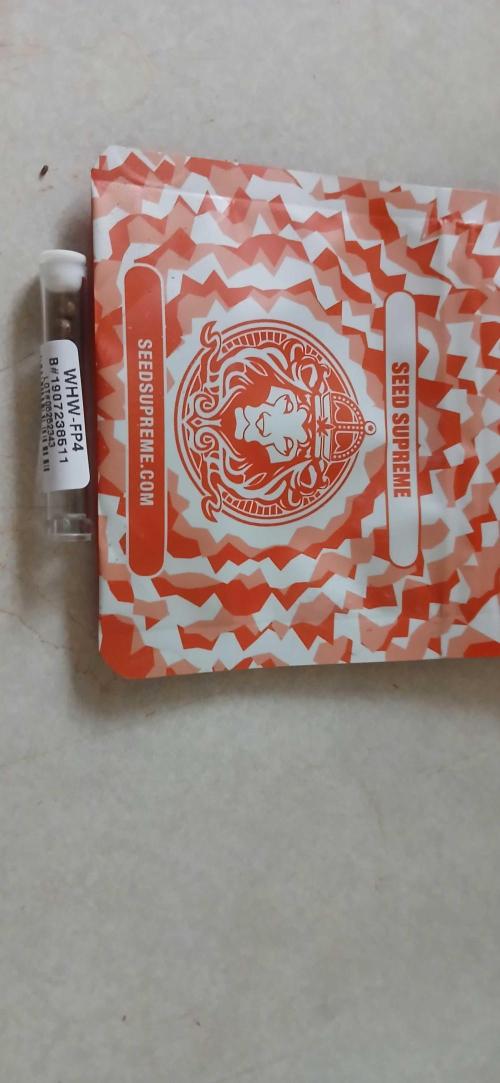 White Widow - Seed Supreme. Week 0