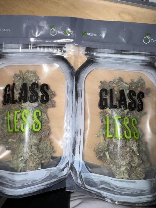 Iced Up Cherries by Square One Genetics. Week 17