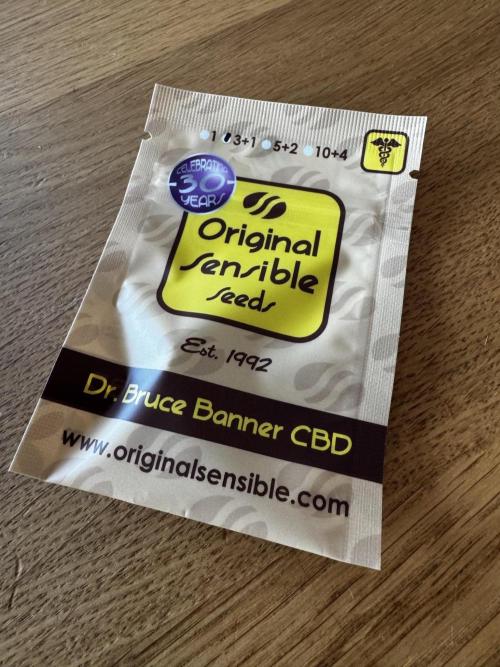 8 Sensible Seeds Bruce Banner 3 CBD. Week 0