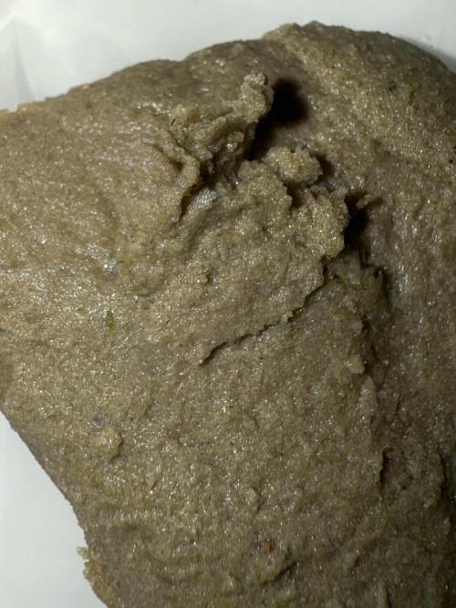 Blueberry Automatic. Week 12 - Bubble hash from trims 