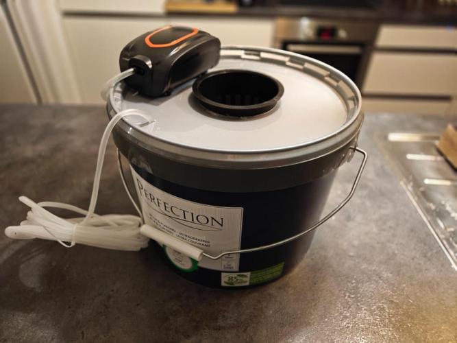 Stress Killer CBD Auto Royal Queen Seeds. Week 0