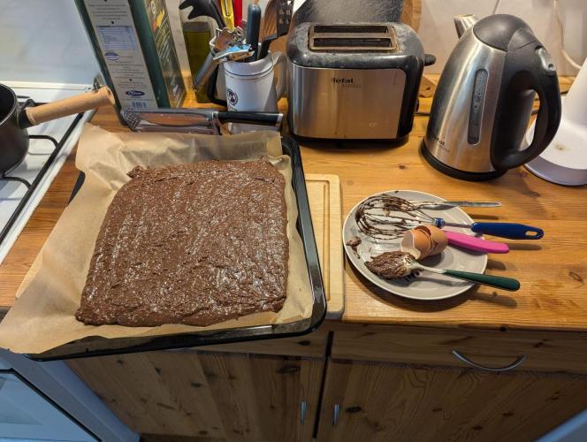 Outdoor 2x Critical Kush 3x GMO Fast. Week 32 - Cookie-Teig