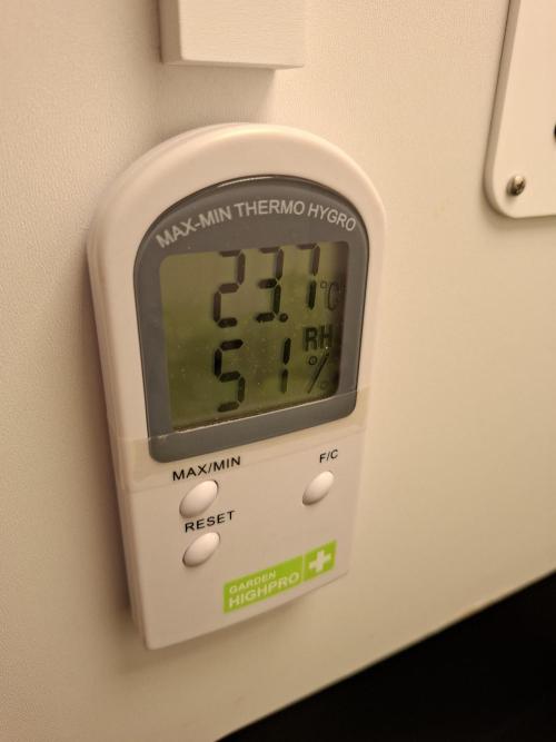 Rainbow Sherbet #11 Feminized - Kannabia. Week 3 - Day 15