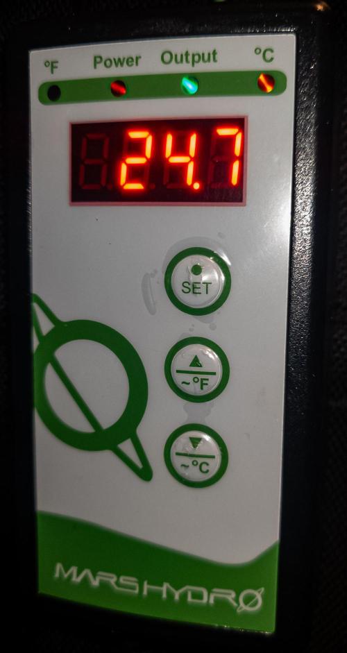 Seed Supplier Project. Week 0 - Temp for heating mat