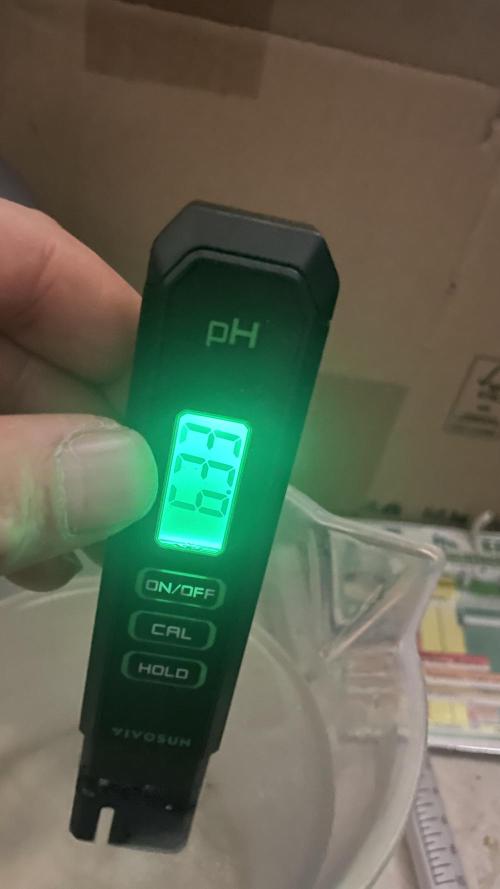 Viparspectra xs1500 pro @ Bruce Banner 3. Week 8 - Nutrients in Ph