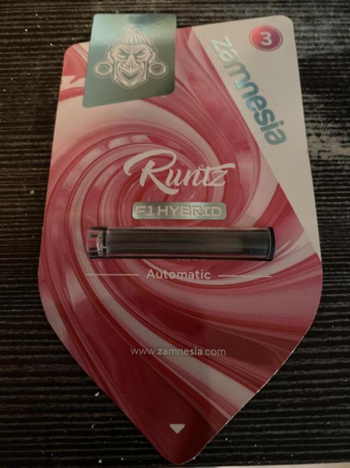 Runtz f1 in a cube. Week 0