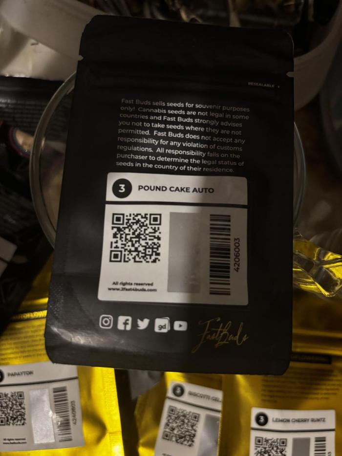 Pound Cake auto. Week 0