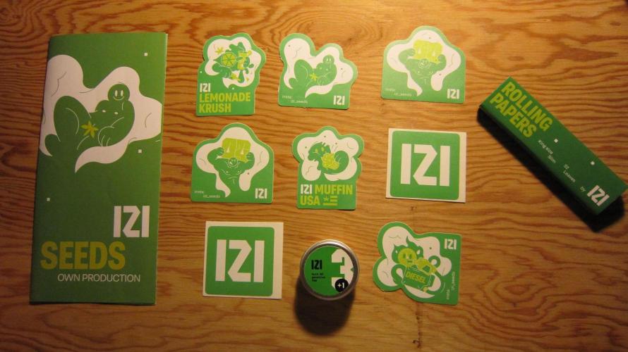 💪🔥⚡ Hulk OG - by IZI. Week 13 - What they sent with the seeds.