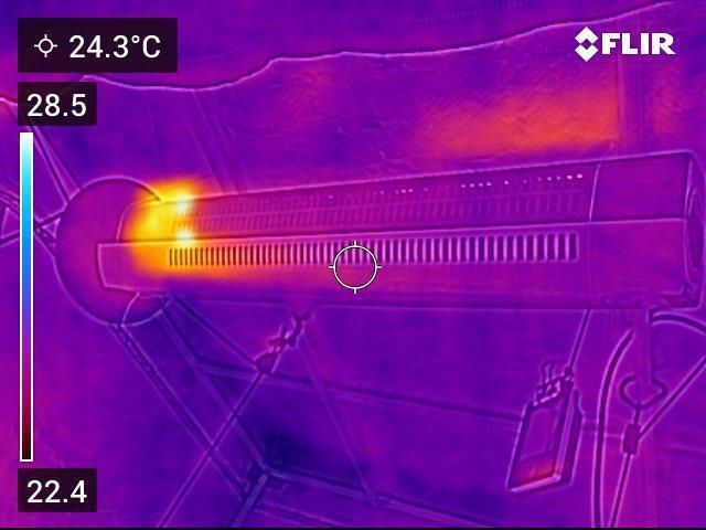 🍋 Lemon 🍊 Mandarin 😎 🤗 🤩. Week 19 - Fan motor is hot. Got this fan hanging from the ceiling to move the air around.