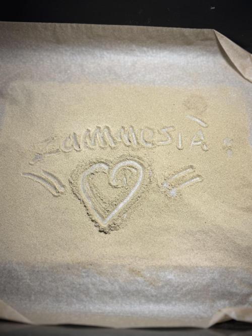 White Widow @Zamanesia-Playing classics. Week 13 - White Widow Trim Day 