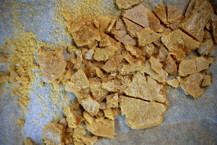 BHO Extraction. Week 13 - path 02, crumble style 4 months cold cured 