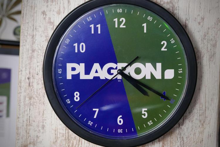 GMO Cookies Served with extra curiosity. Week 3 - Room Studio and Vibes 