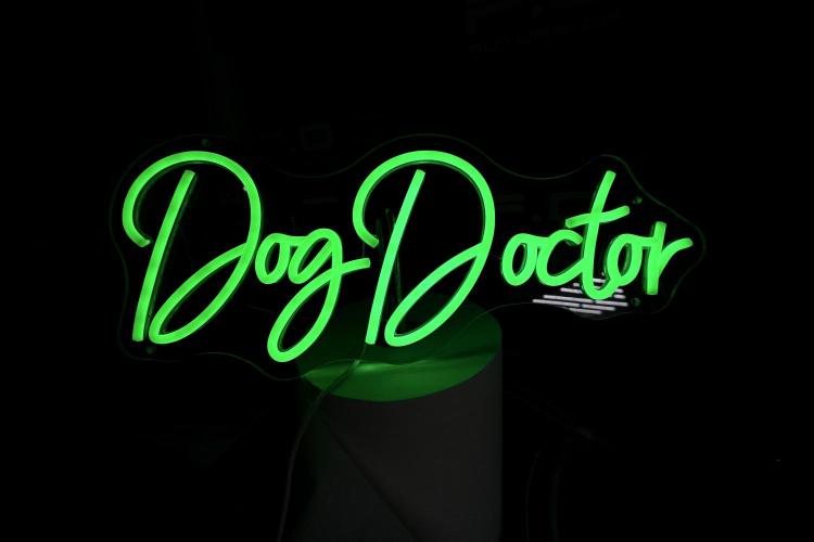 Lemon Cherry Gelato YumYum. Week 4 - Room Gear and Vibes