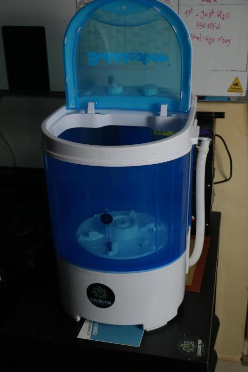 LSD Zamnesia Trippping. Week 16 - The Bubbleator Machine 