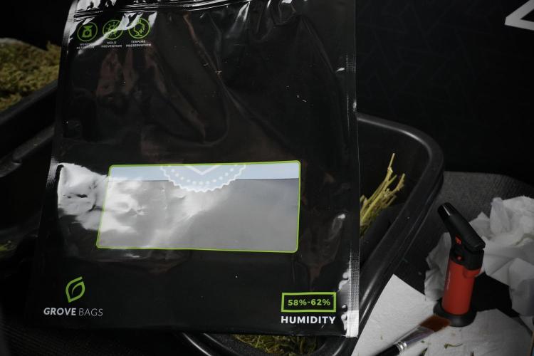 GMO Cookies Served with extra curiosity. Week 15 - Grove Bags 