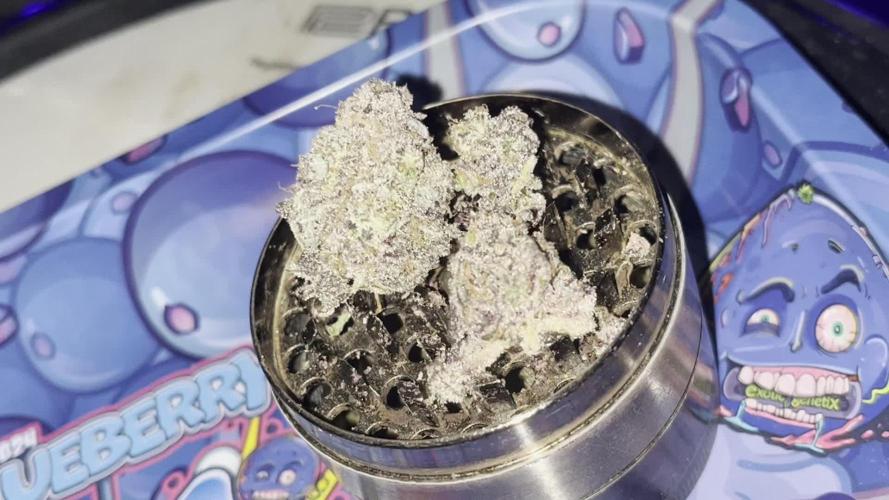 STRAWBERRY TRUFFLE