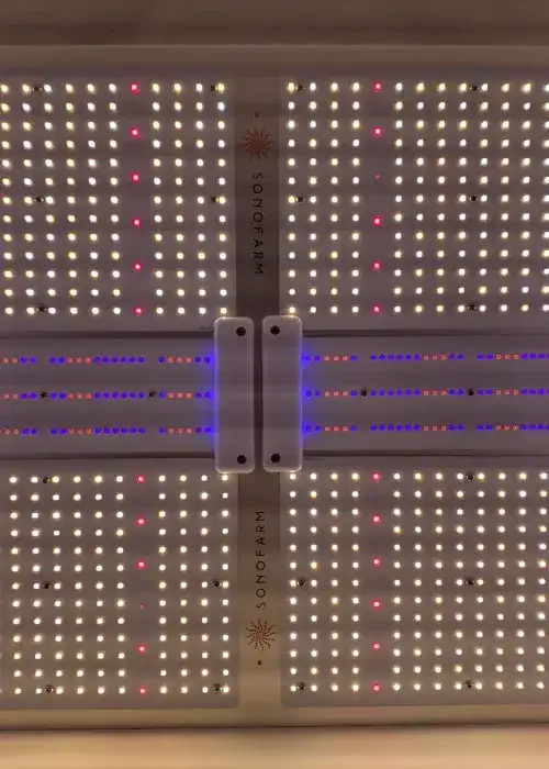 SonoFarm UV + IR PRO – Farmer Series 450W LED Grow Light