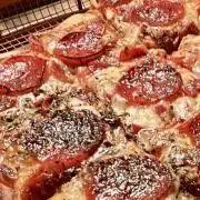 🥊🥧🍧🐐☕️🐓🔩🍌