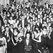 🥊🥧🍧🐐☕️🐓🔩🍌