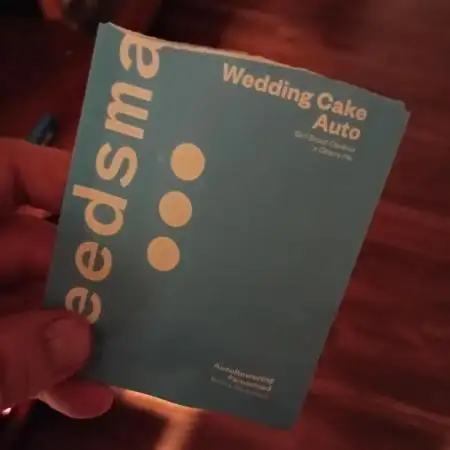 Wedding Cake Auto