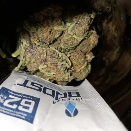 Banana Purple Punch 🍌 💜 👊🏾