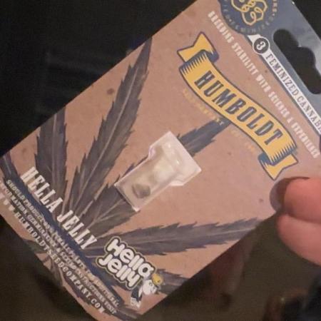 Hella Jelly and Vanilla Frosting- 4x4