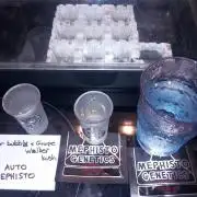 Autos in soil, 100% organic