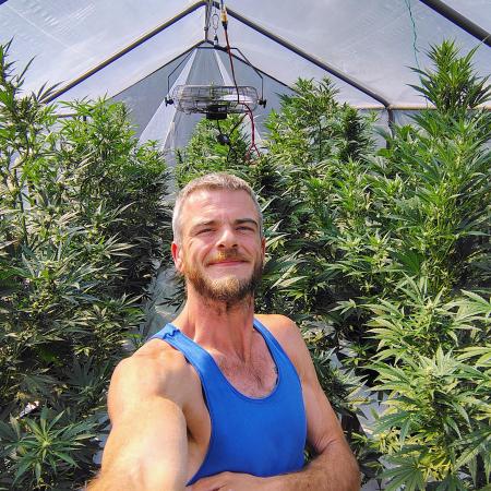 AKGorillaGrow