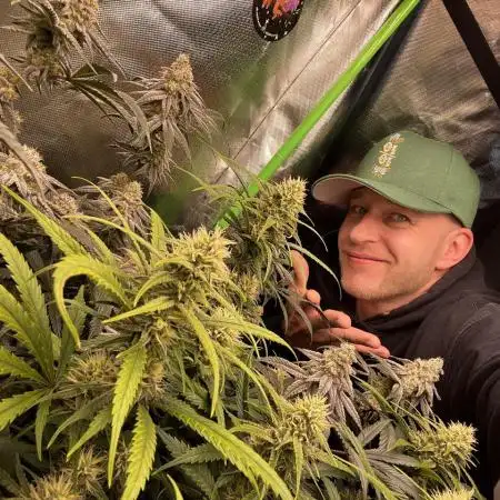 BennyBud2210